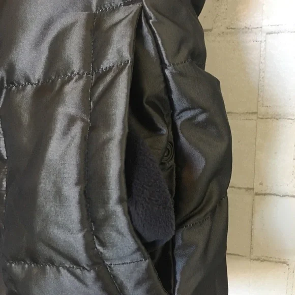 Lands End Shiny Dark Metal Gray Down Fill Puffer Fleece Zip Up Vest SP - Picture 6 of 8